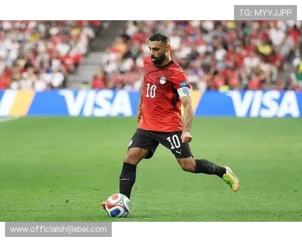 伊朗与埃及历史交锋回顾：两队在世界杯赛场上的精彩对决分析